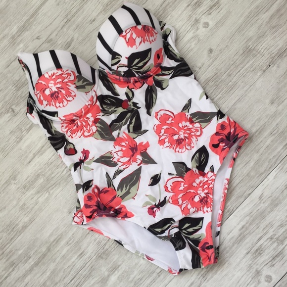 Twilight Gypsy Collective Other - Floral & Striped Swimsuit - L